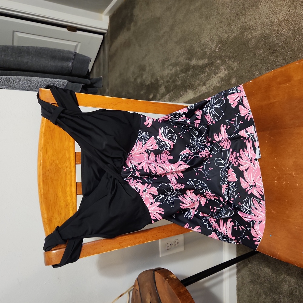 Womens two piece bathing suit